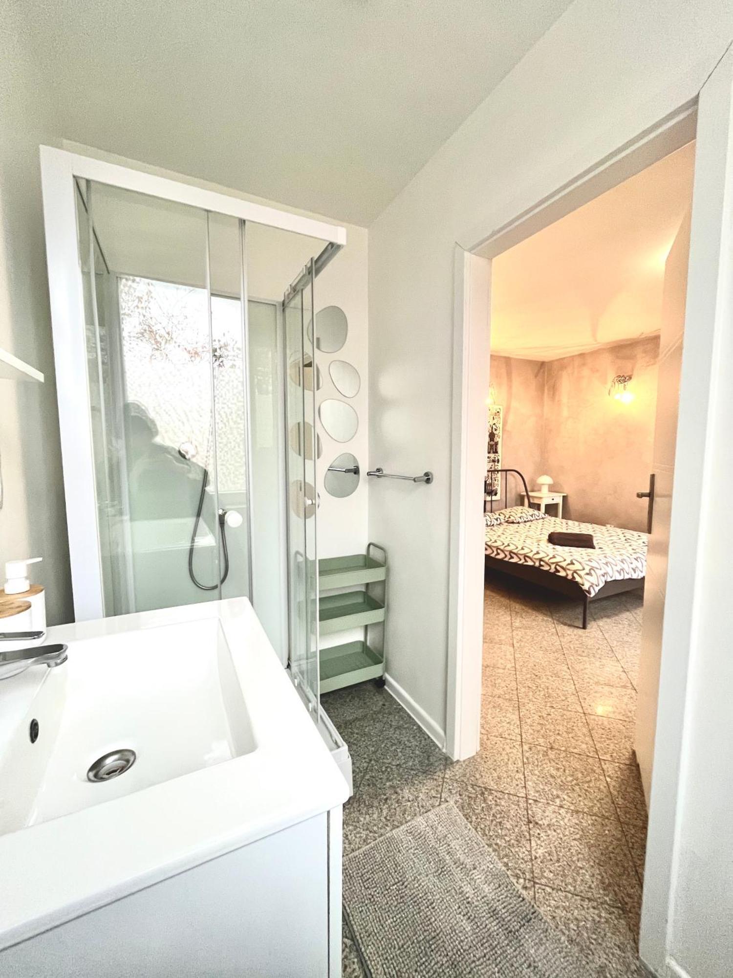 Bezagenta Oldtown2 Close To Metro Apartment Warsawa Bagian luar foto