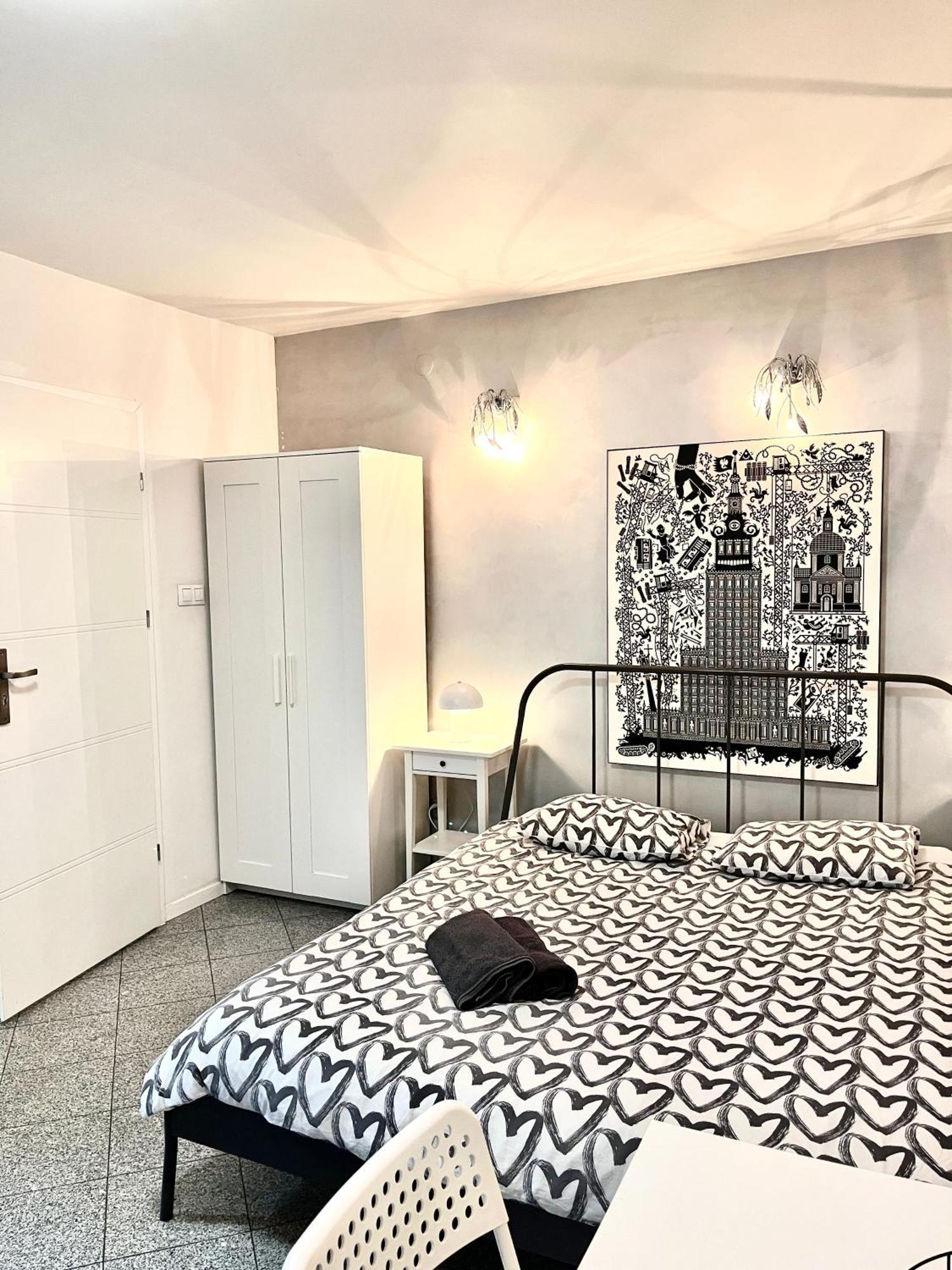 Bezagenta Oldtown2 Close To Metro Apartment Warsawa Bagian luar foto